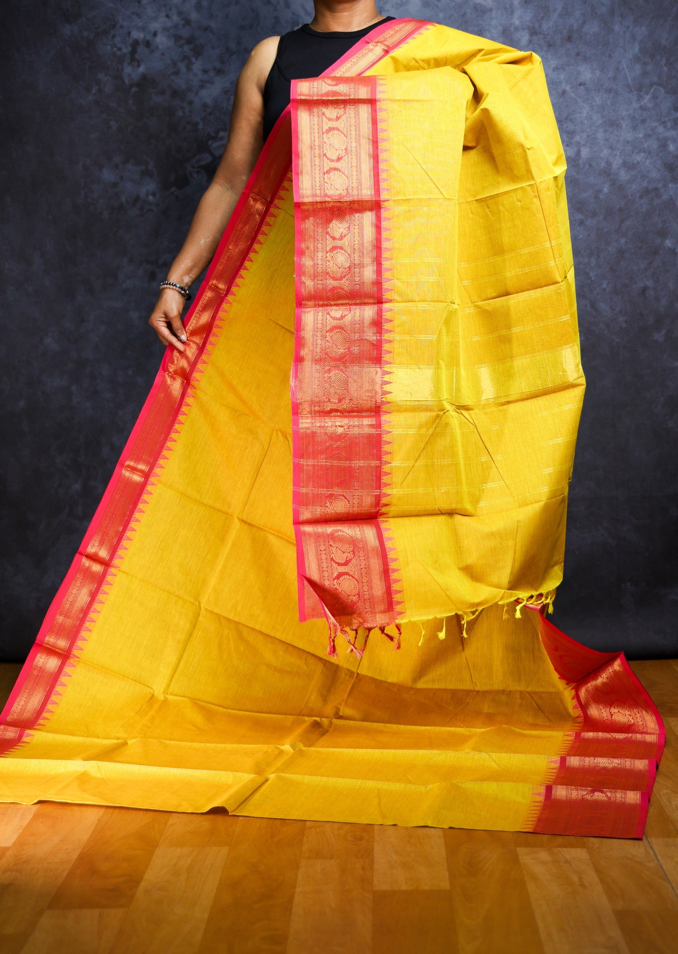 Yellow  Big Border  Chettinadu Cotton Saree