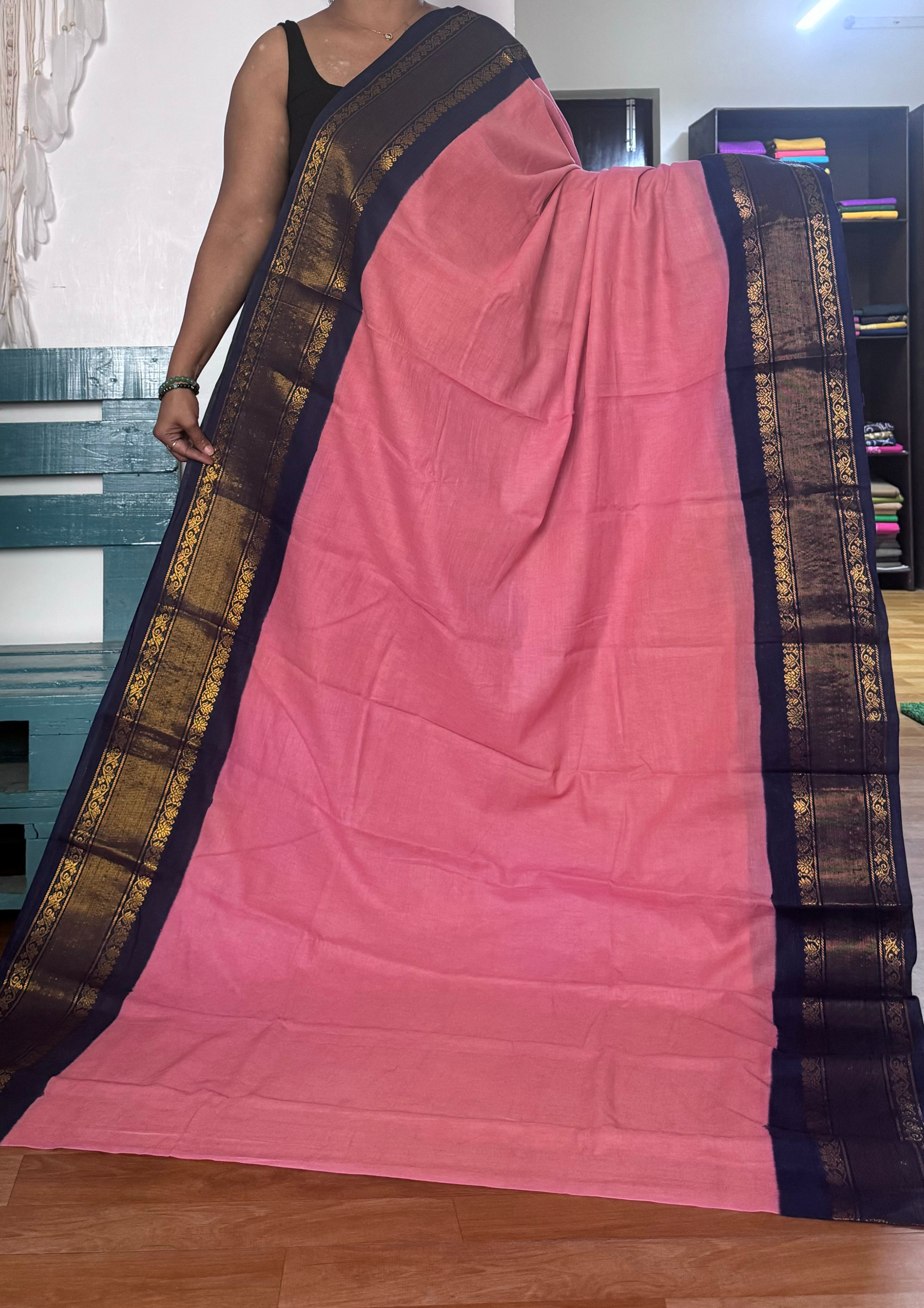 Pink and Navy Blue Retta Petta Border Sungudi Cotton Saree