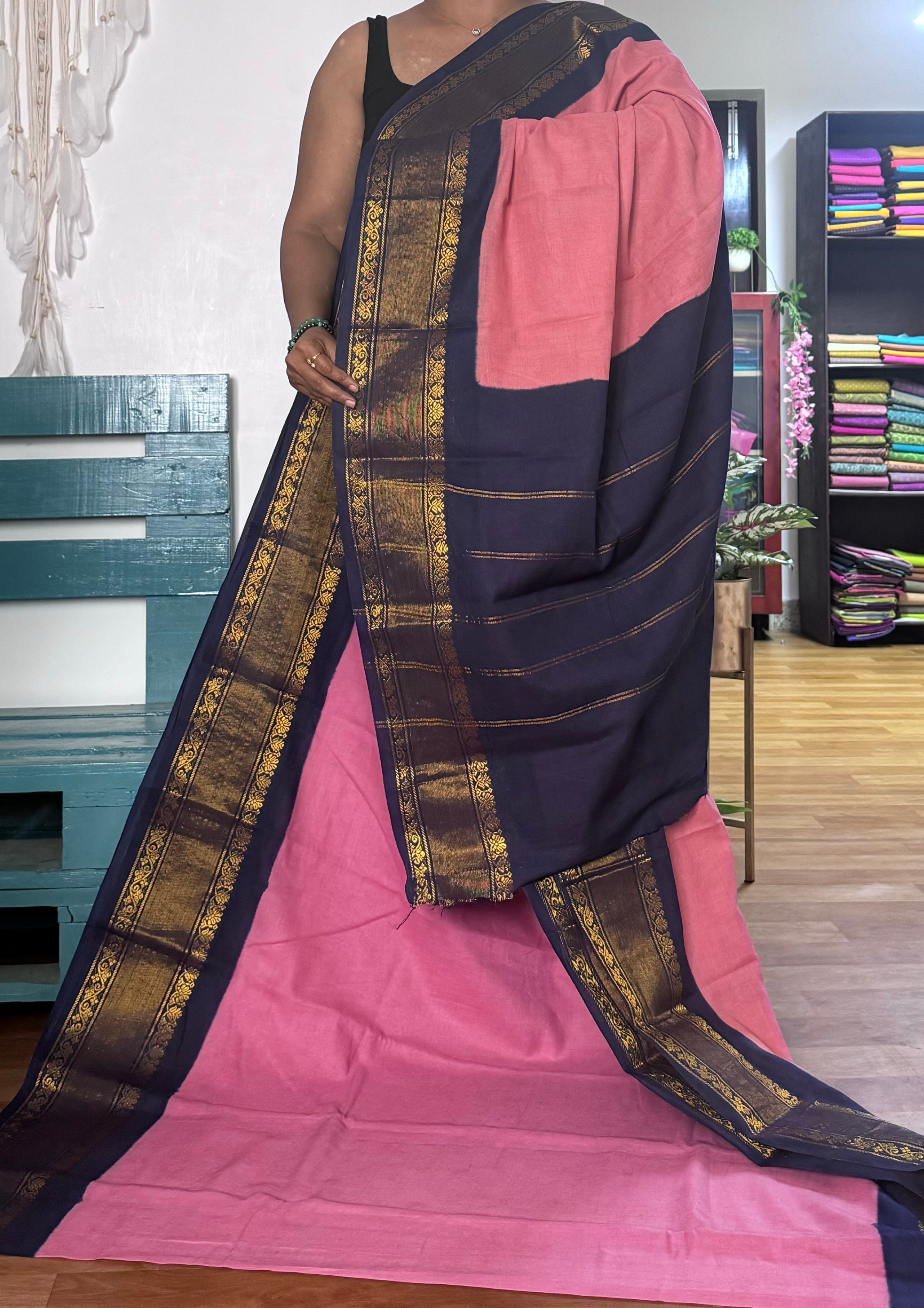 Pink and Navy Blue Retta Petta Border Sungudi Cotton Saree