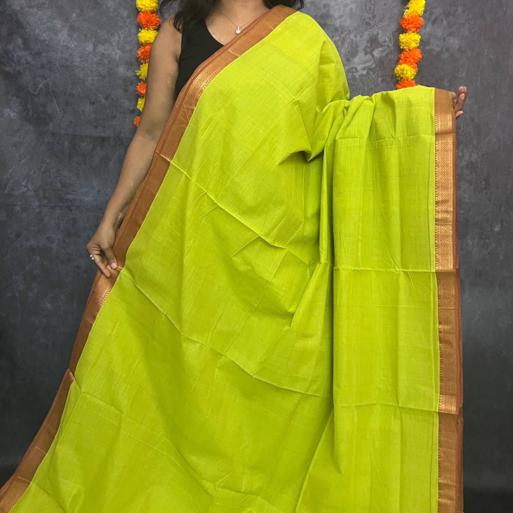 Parrot Green Mangalagiri Handloom Cotton Saree