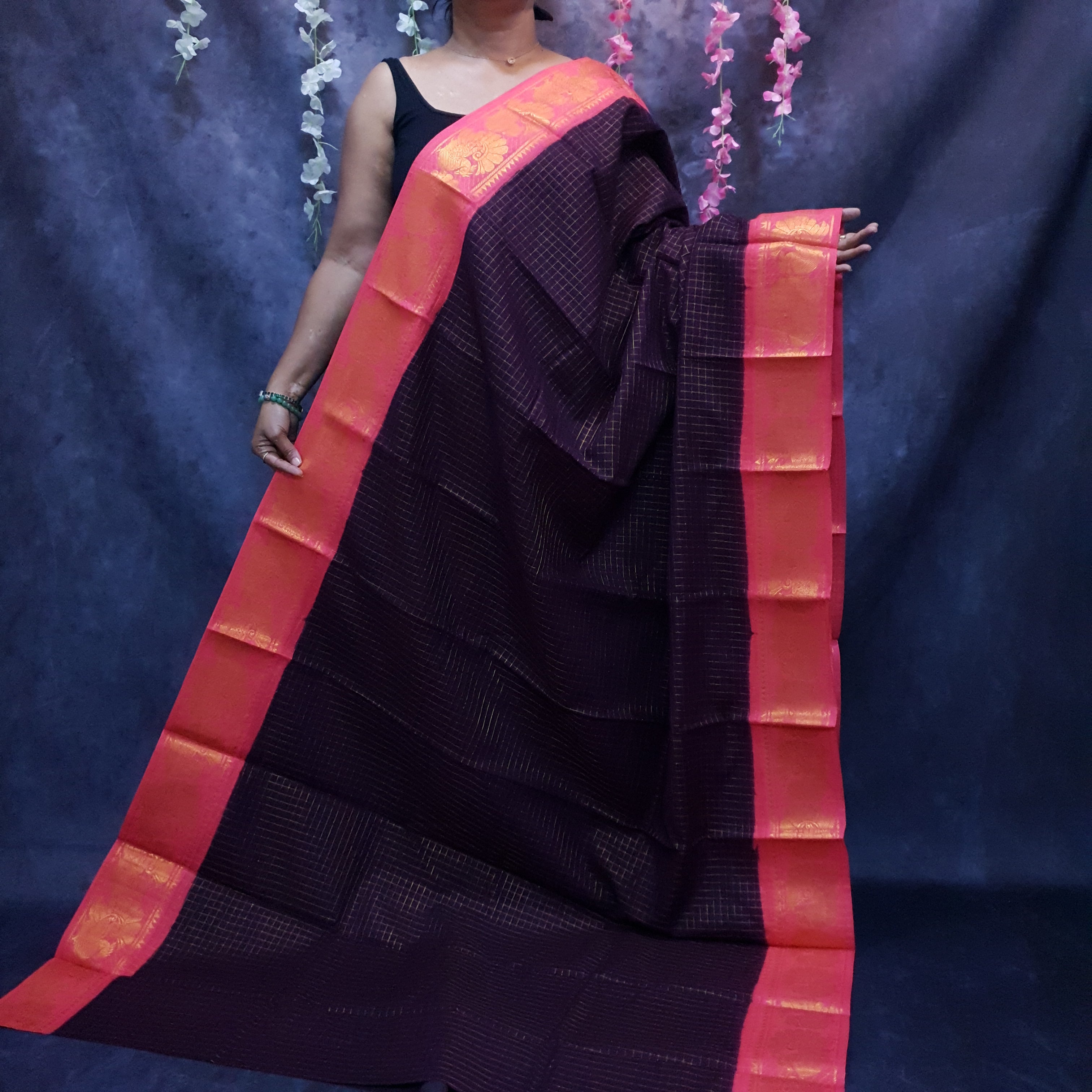 Dark Violet checks Sungudi Cotton Saree