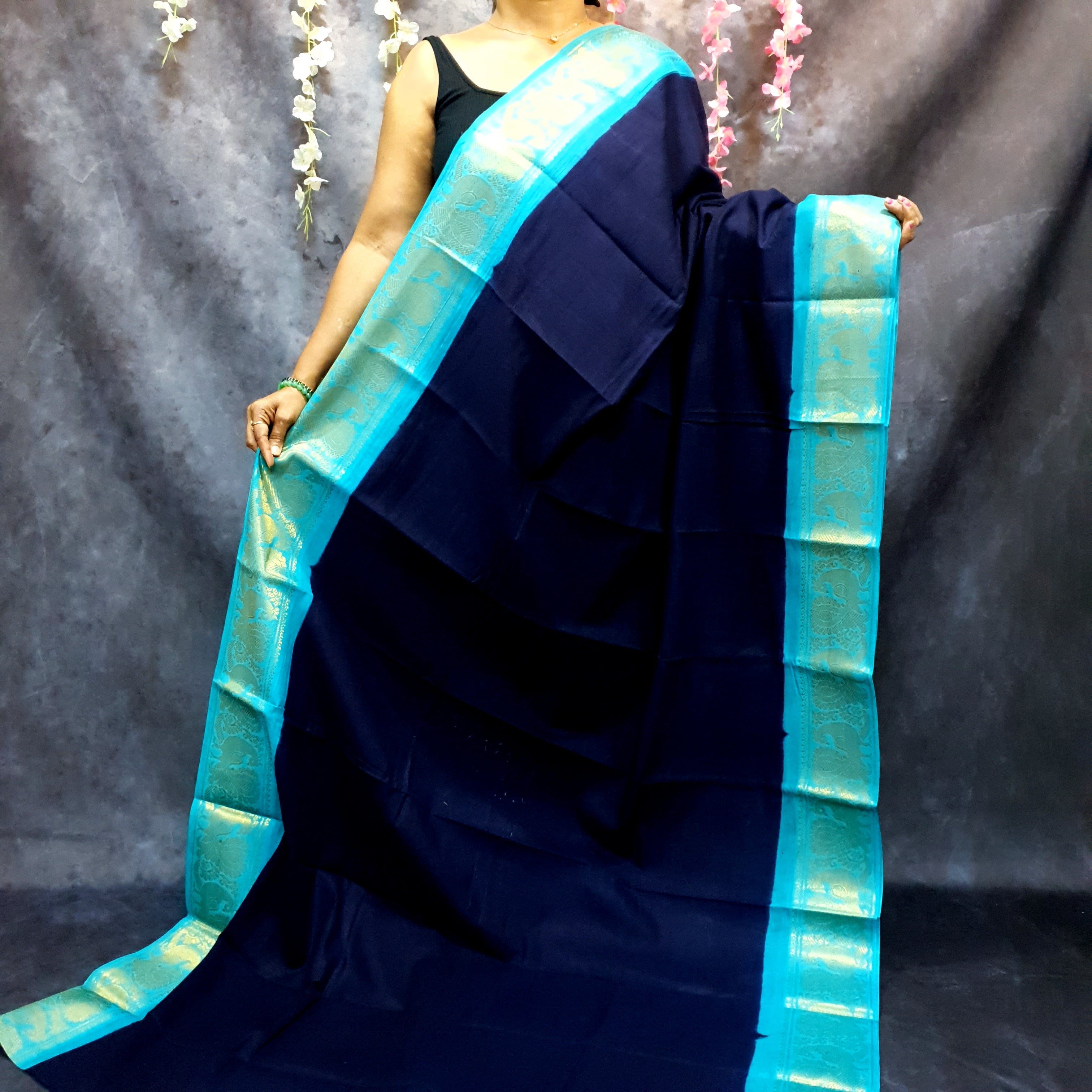 Navy Blue Sungudi Cotton Saree