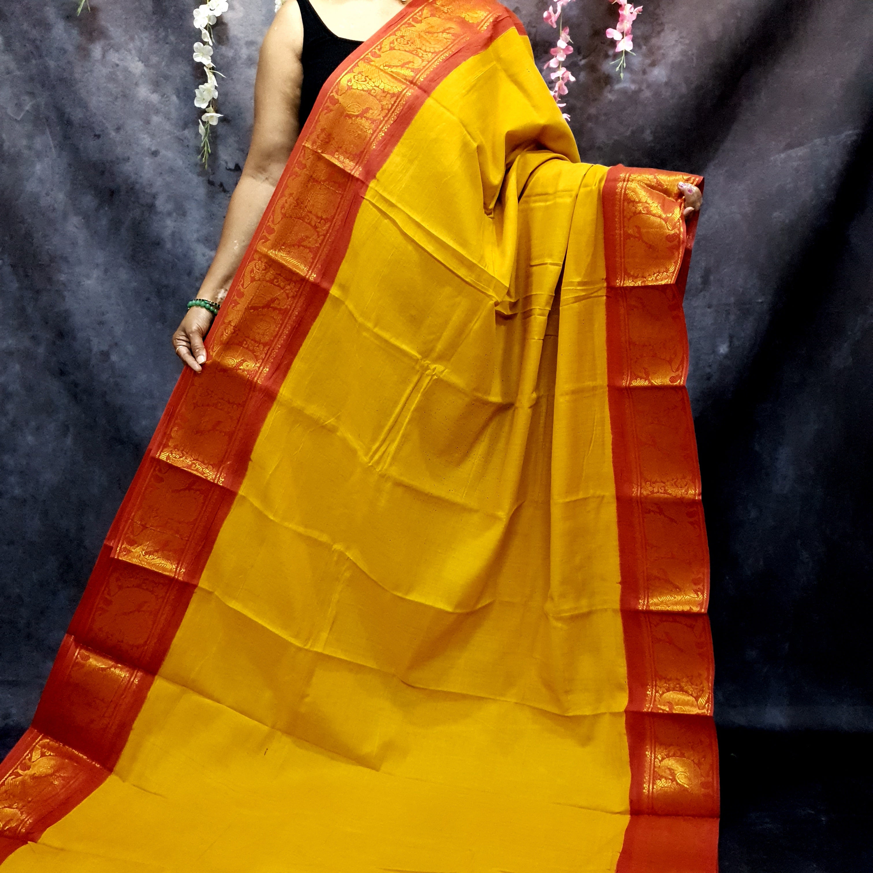 Yellow Sungudi Cotton Saree