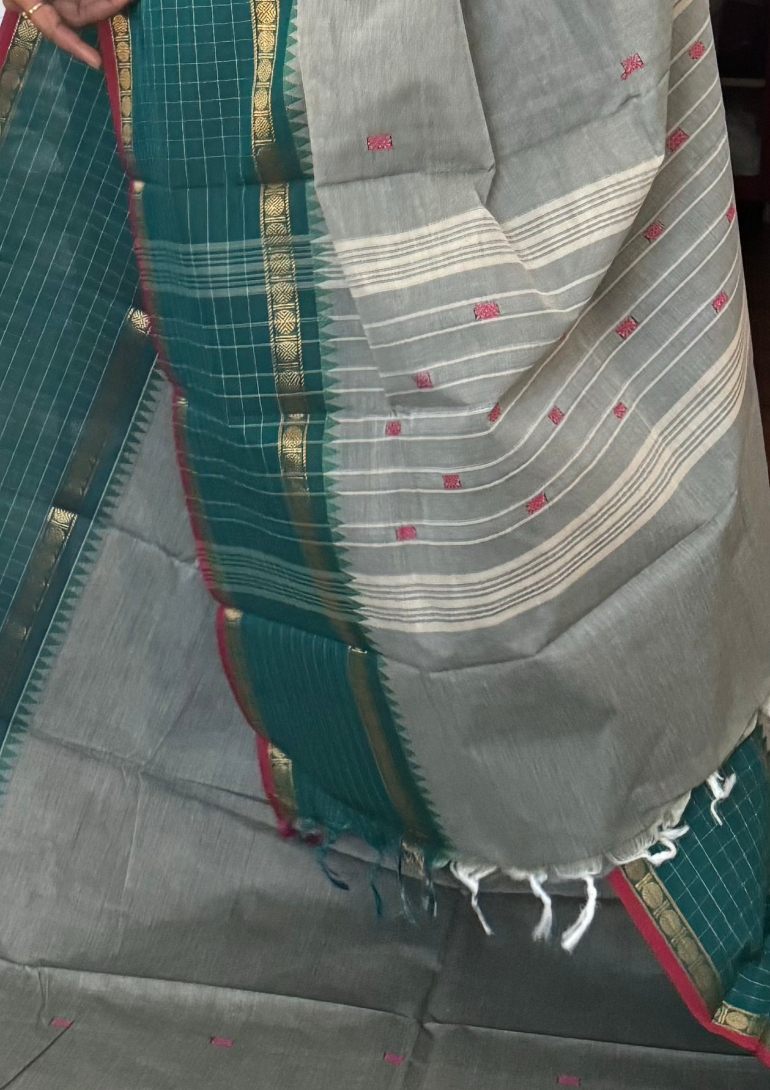 Greyish Green Checked Border Chettinadu Cotton Saree