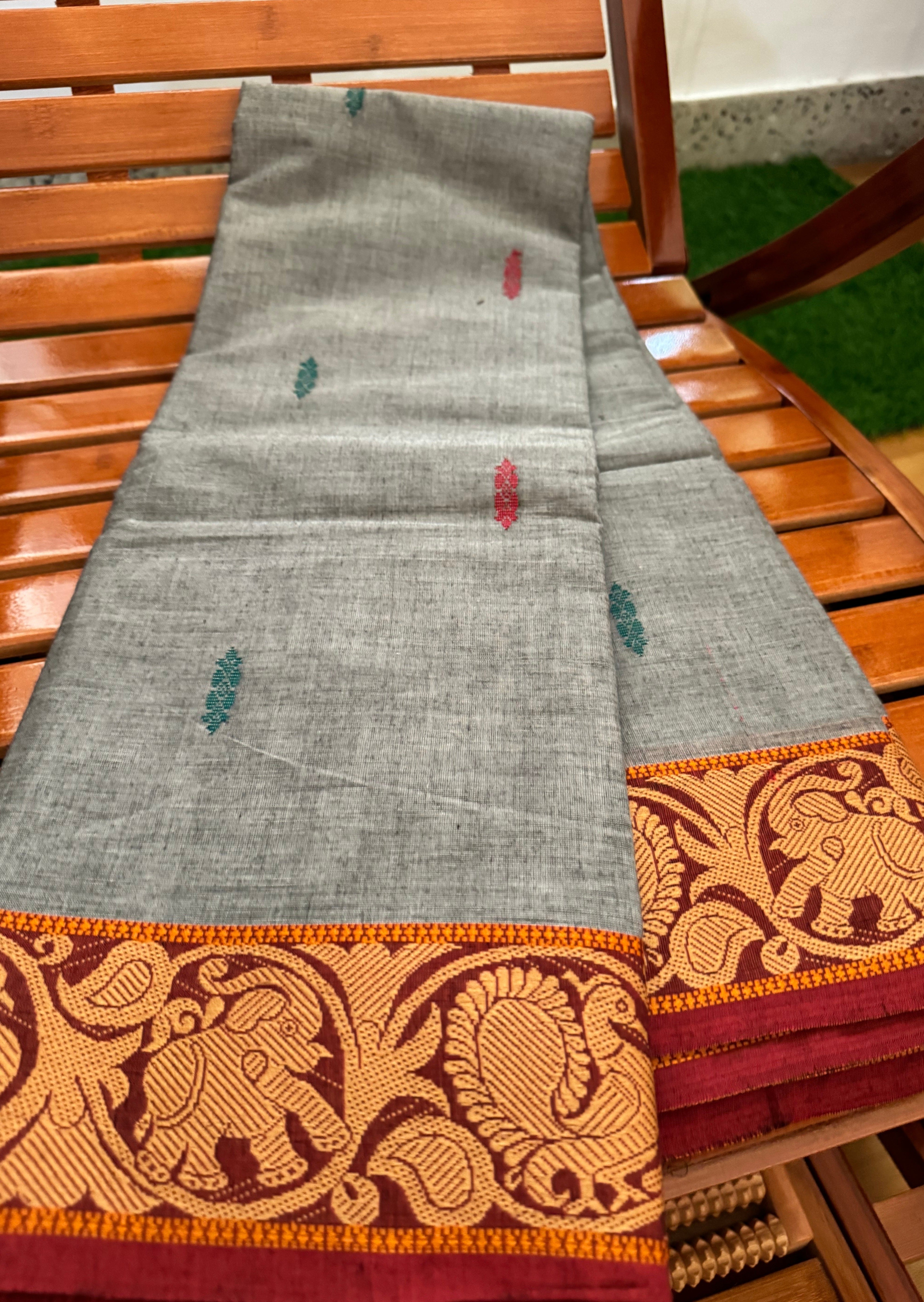 Grey Small Border Chettinadu Cotton Saree