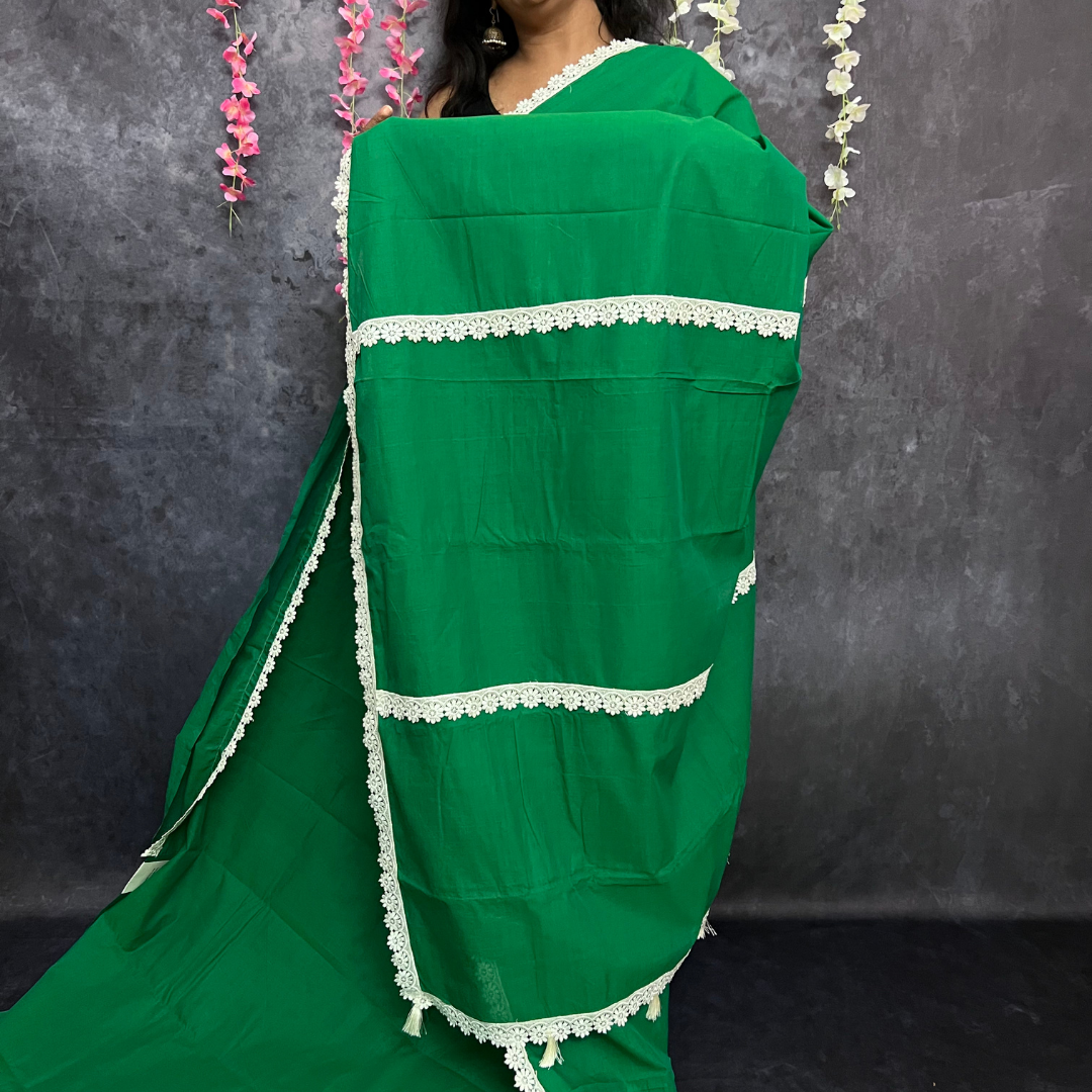 Green chettinadu cotton saree with lace detailing