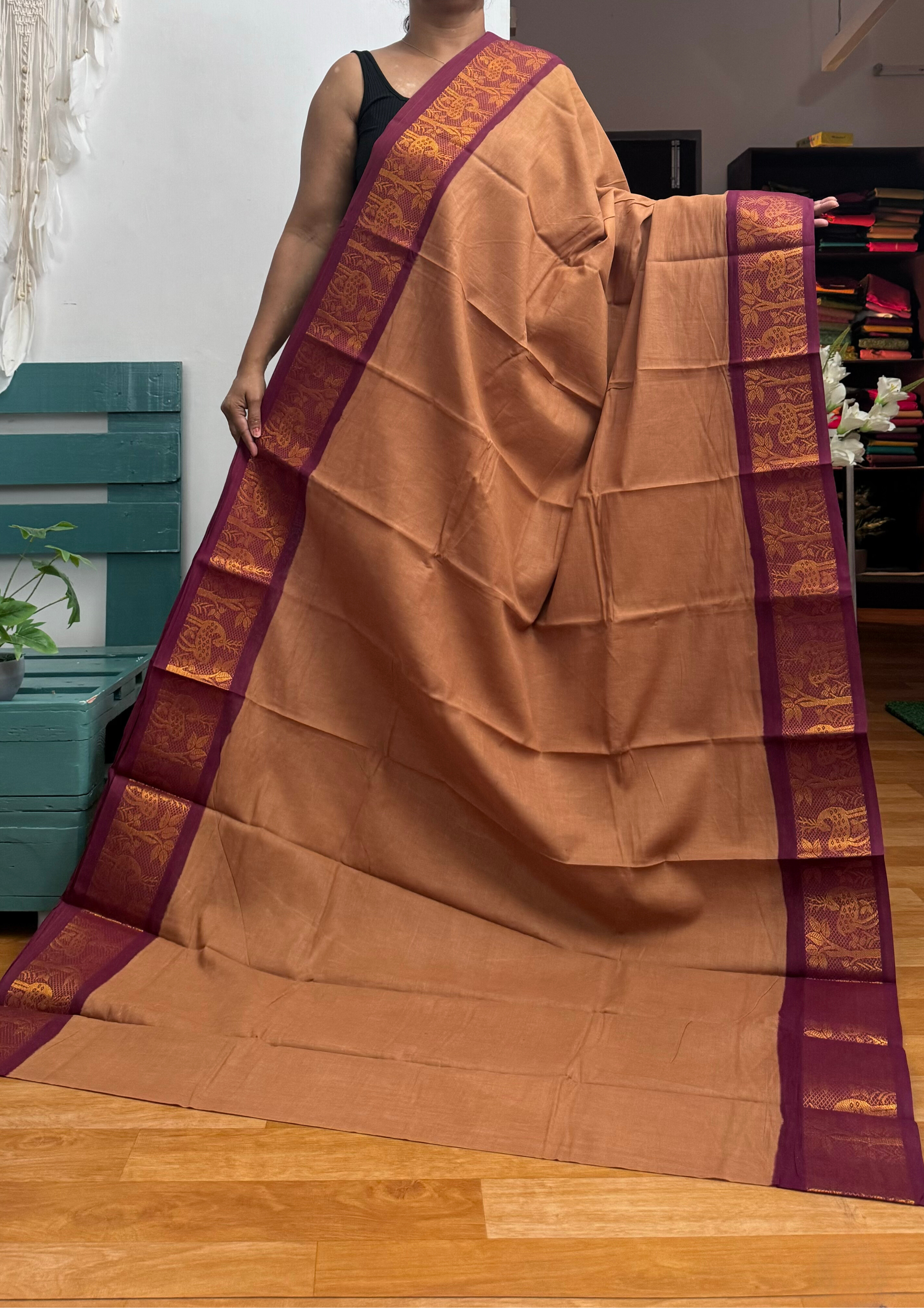 Cinnamon Sungudi Cotton Saree