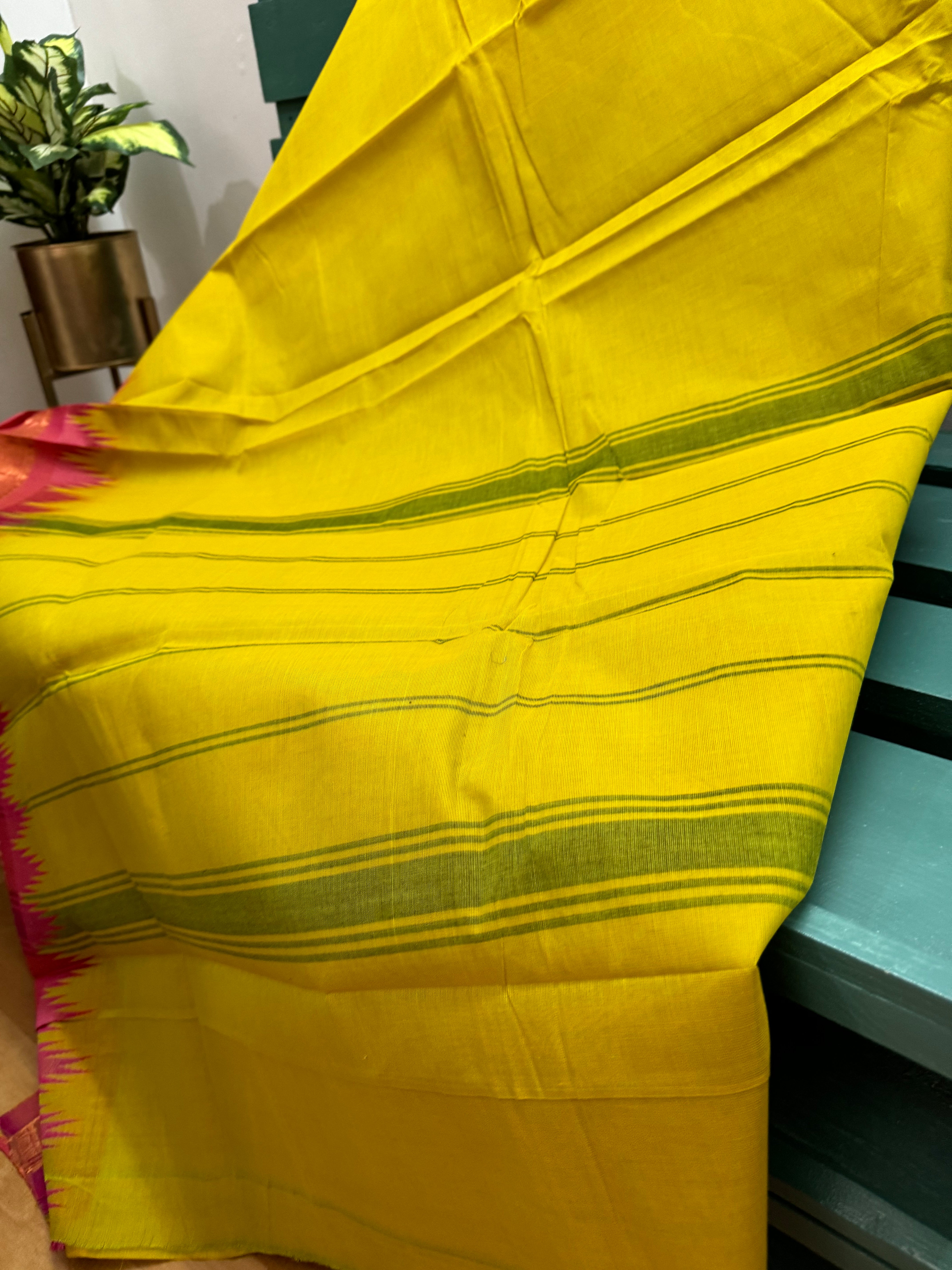 Lime Yellow Thazhampoo ganga Jamuna Chettinadu Cotton Saree