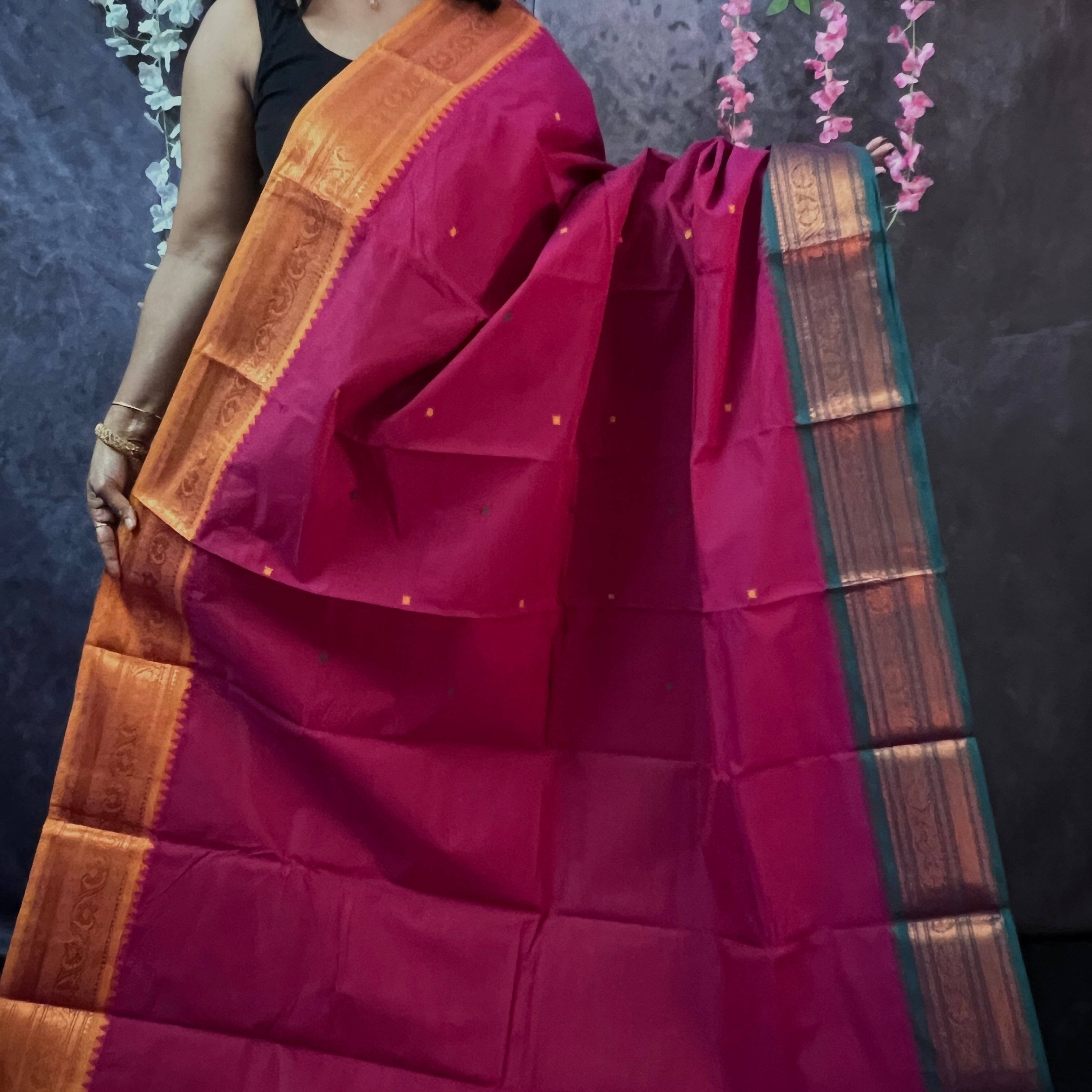 Rani Pink Ganga Jamuna Chettinadu cotton saree