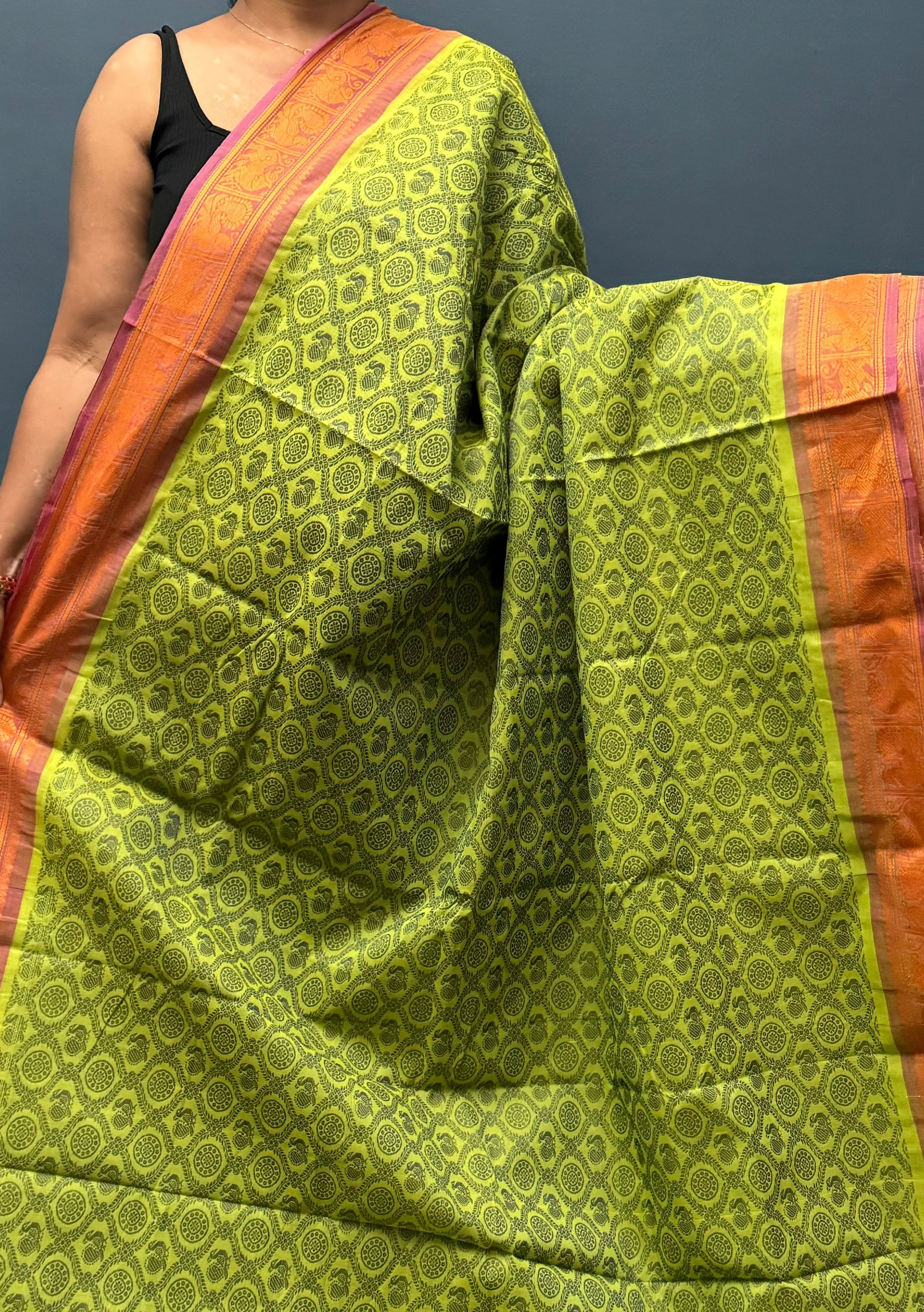 Parrot Green Vanasingaram Cotton Saree