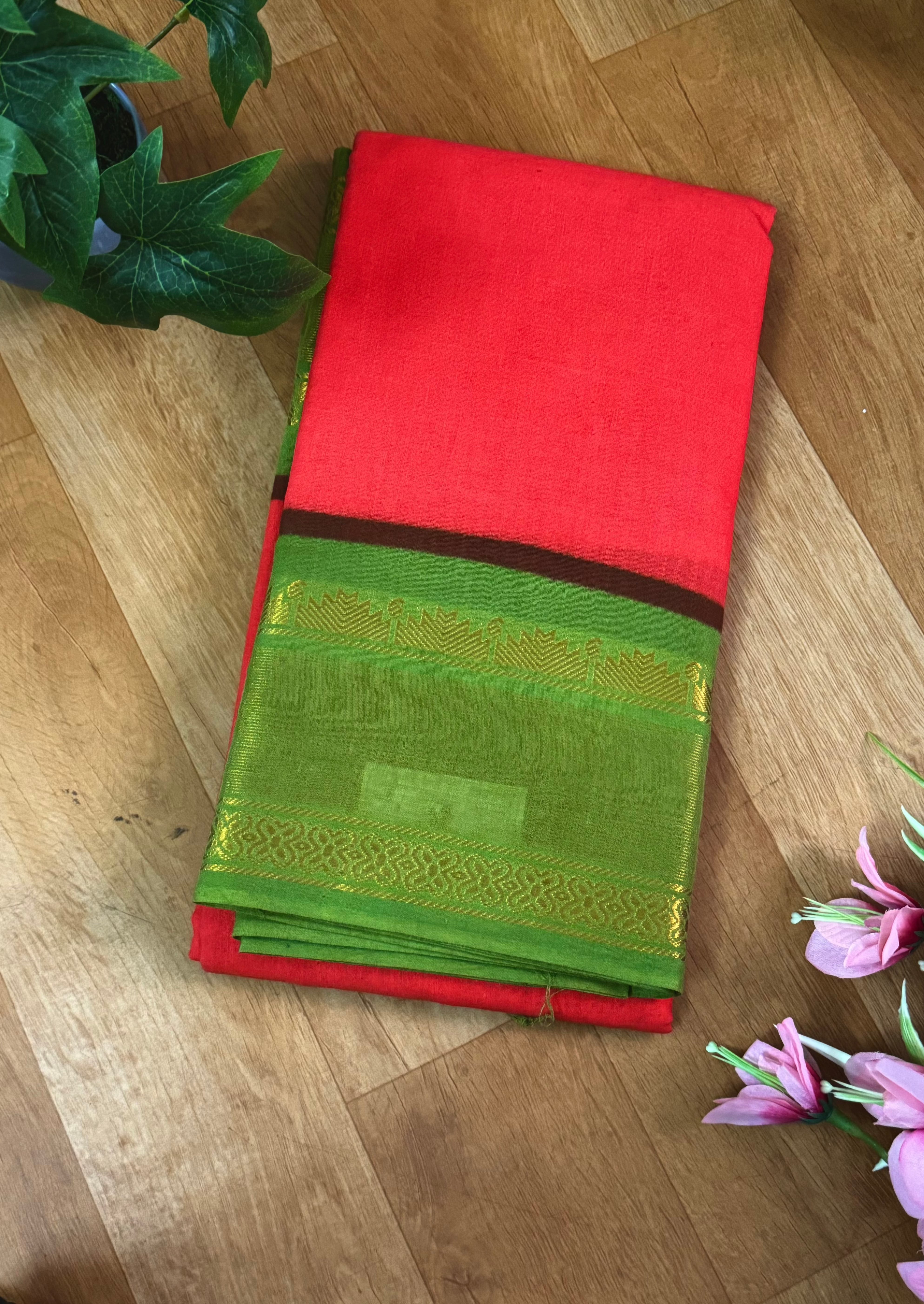 Tomato Red Sungudi Cotton Saree