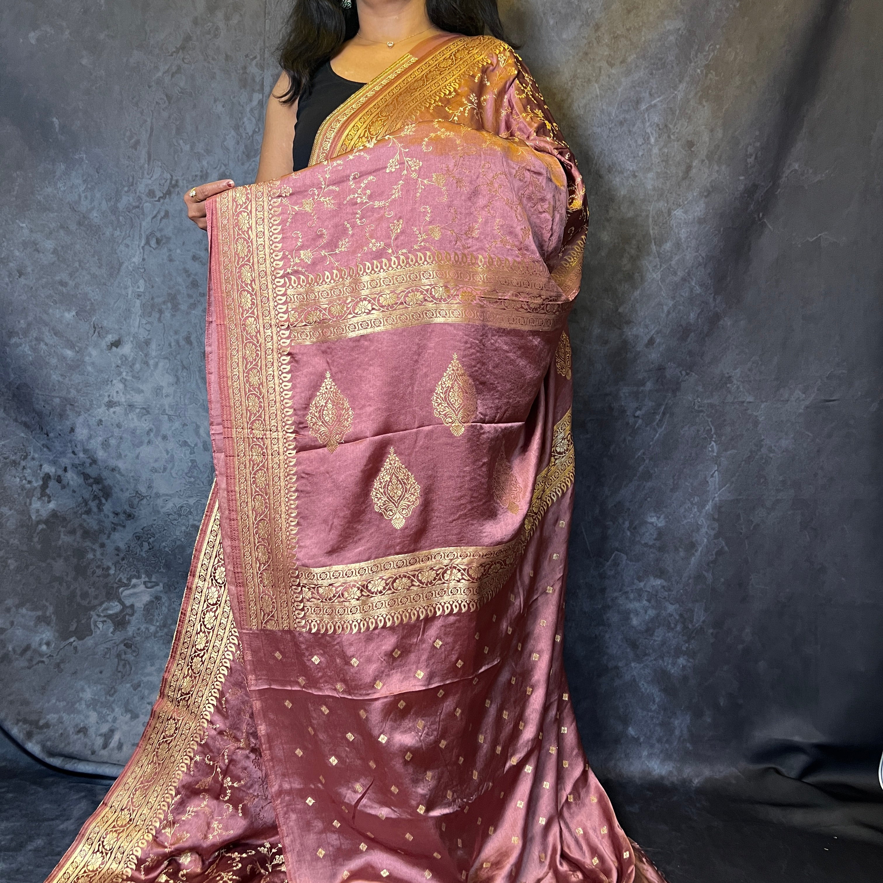 Onion Pink Banarasi Katan Silk Saree