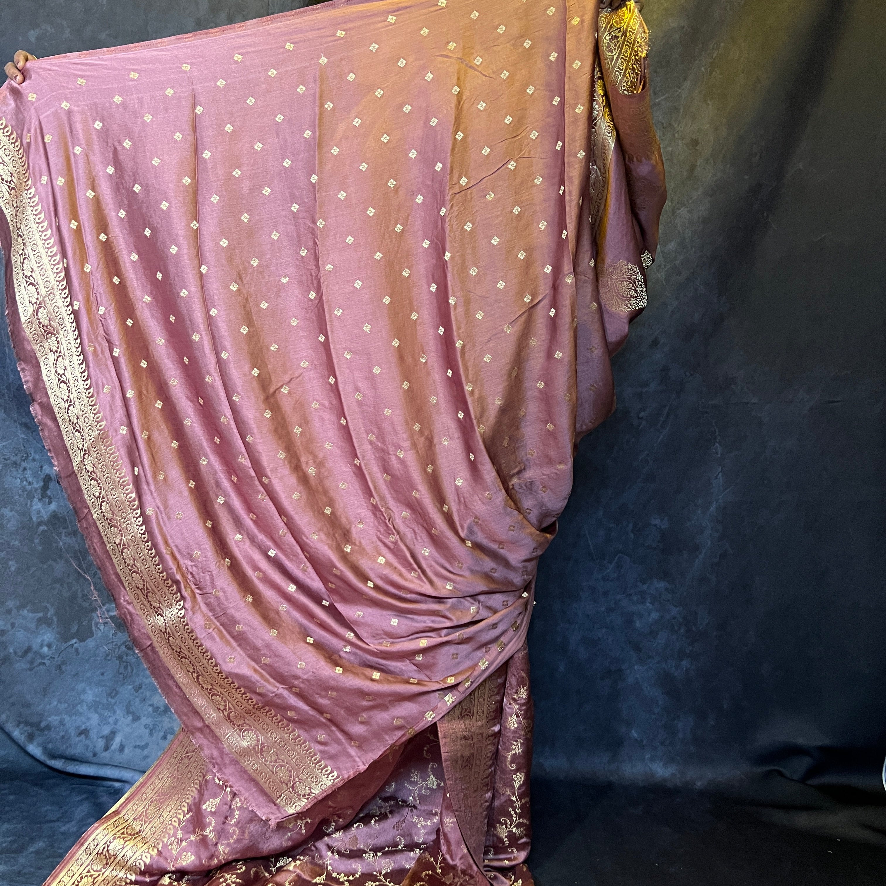 Onion Pink Banarasi Katan Silk Saree