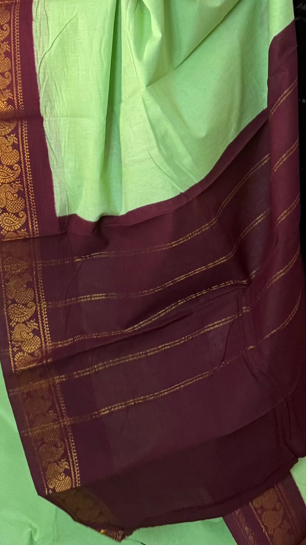 Pastel green and brown sungudi cotton small border saree