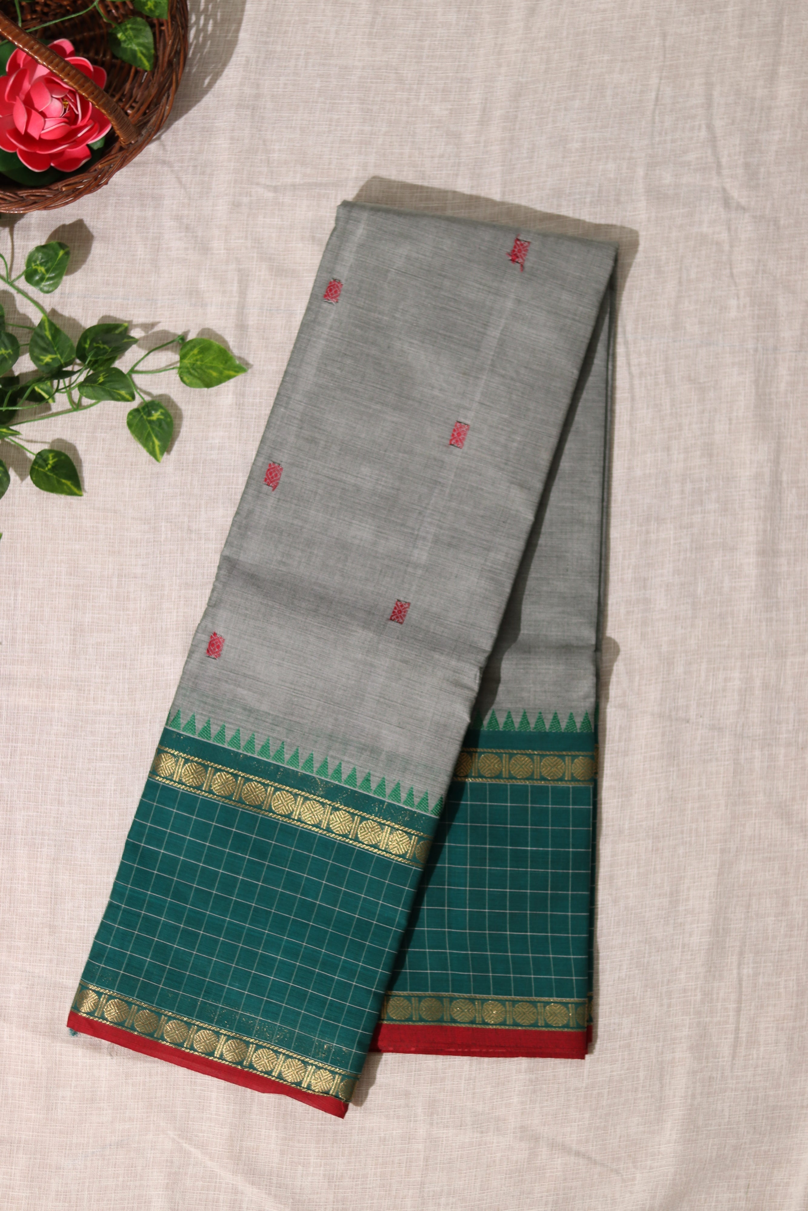 Greyish Green Checked Border Chettinadu Cotton Saree