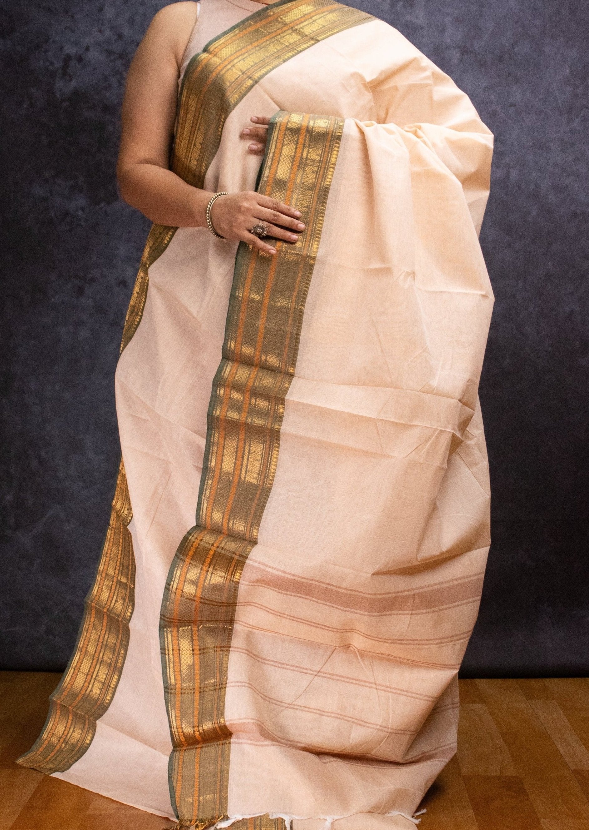 Offwhite and Green Chettinadu Cotton Saree